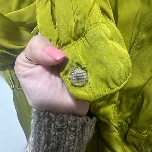 VELVET Graham & Spencer Jovie Satin Wrap Midi Dress Meadow Green EUC Size Small - Picture 6 of 7